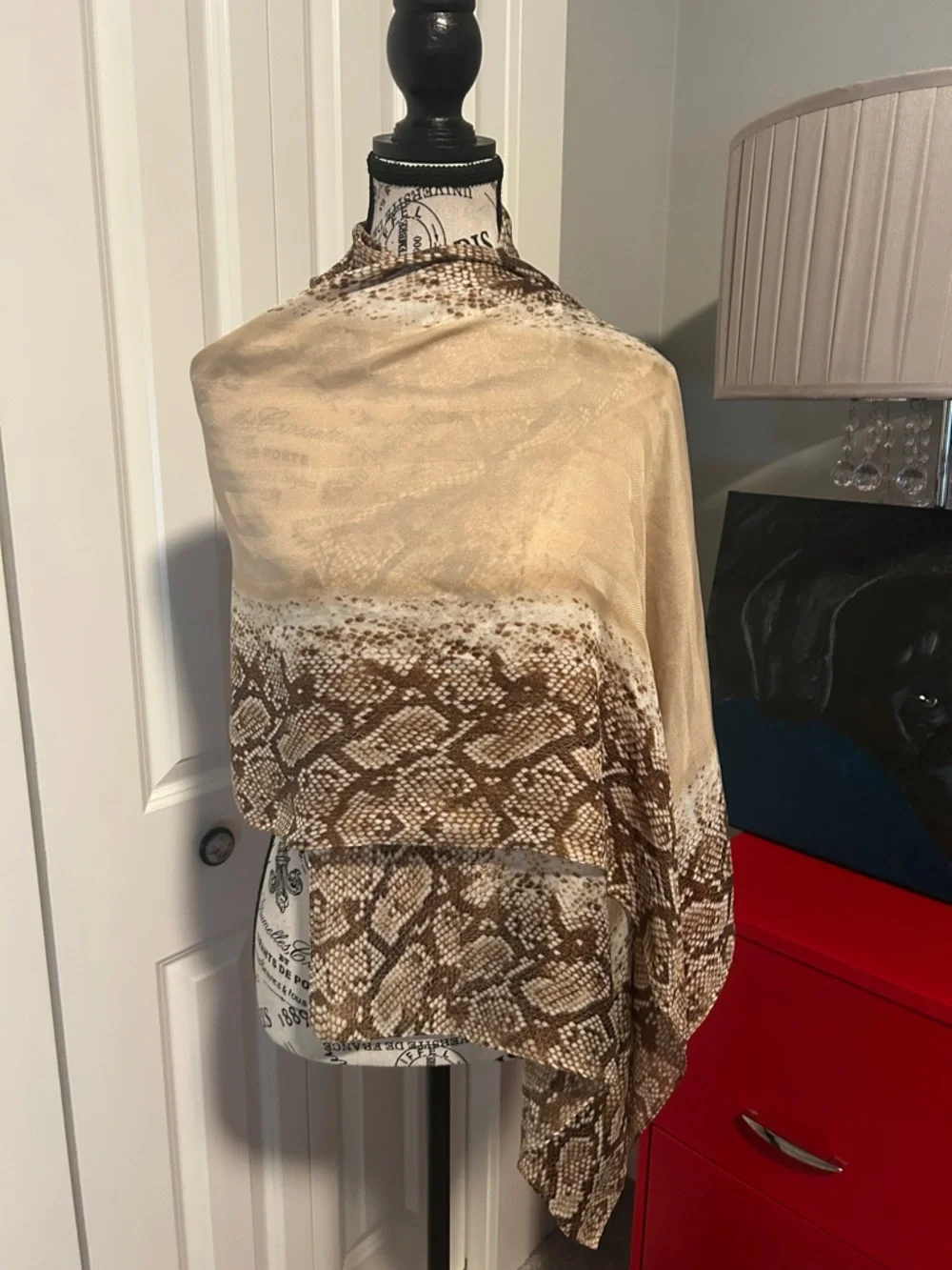 NWOT Neutral Snake Print Wrap Shawl
